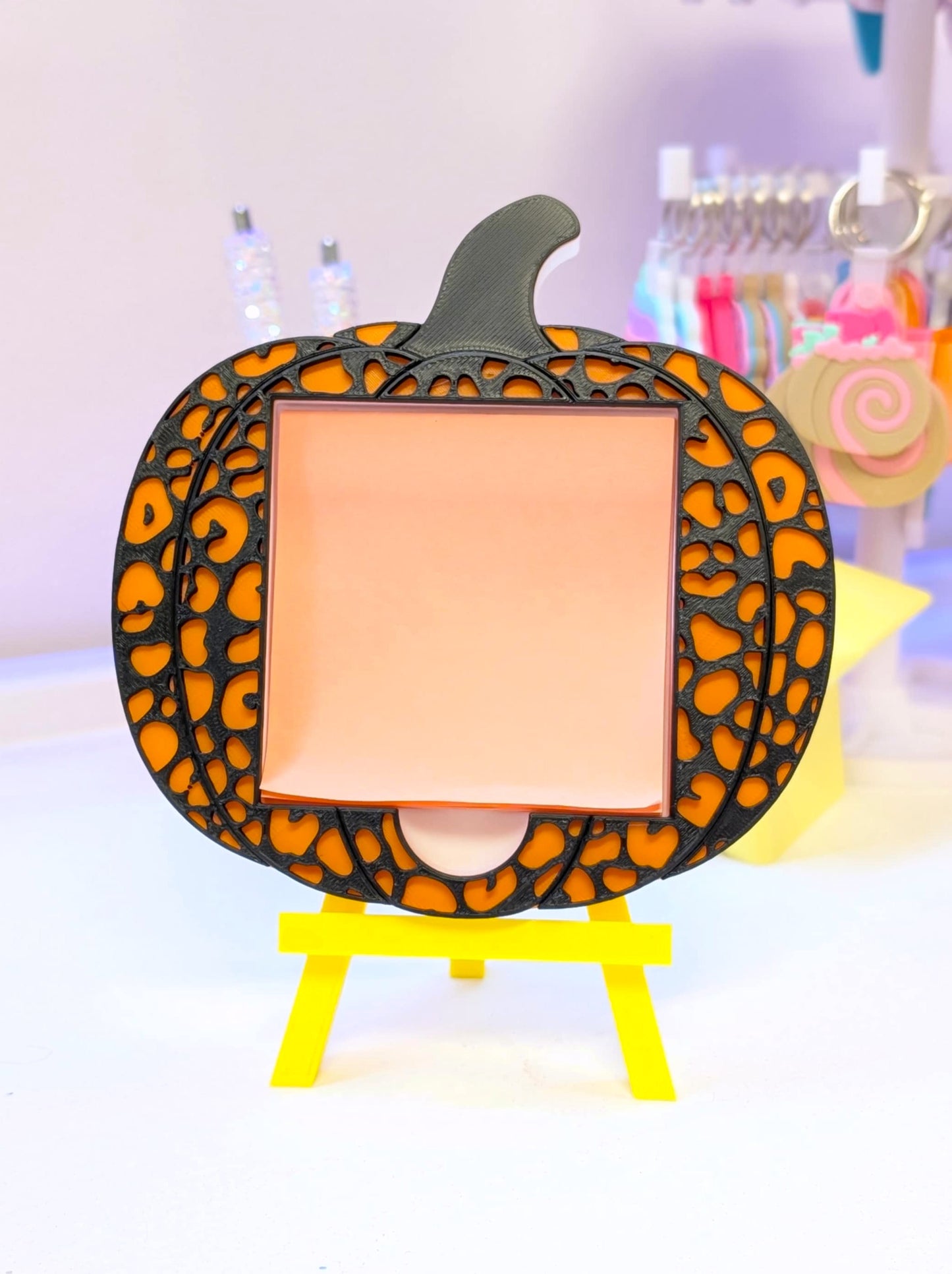 Cut In Leopard Print Pumpkin Sticky Note Holder - STL & 3MF - Digital Download