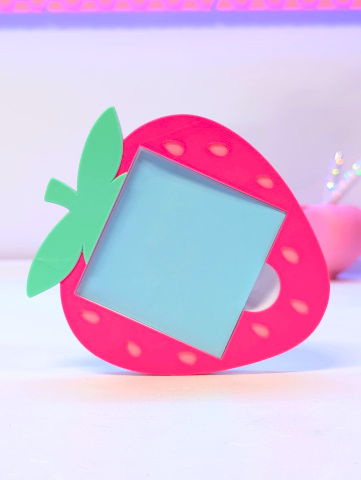 Strawberry Sticky Note Holder - STL & 3MF - Digital Download