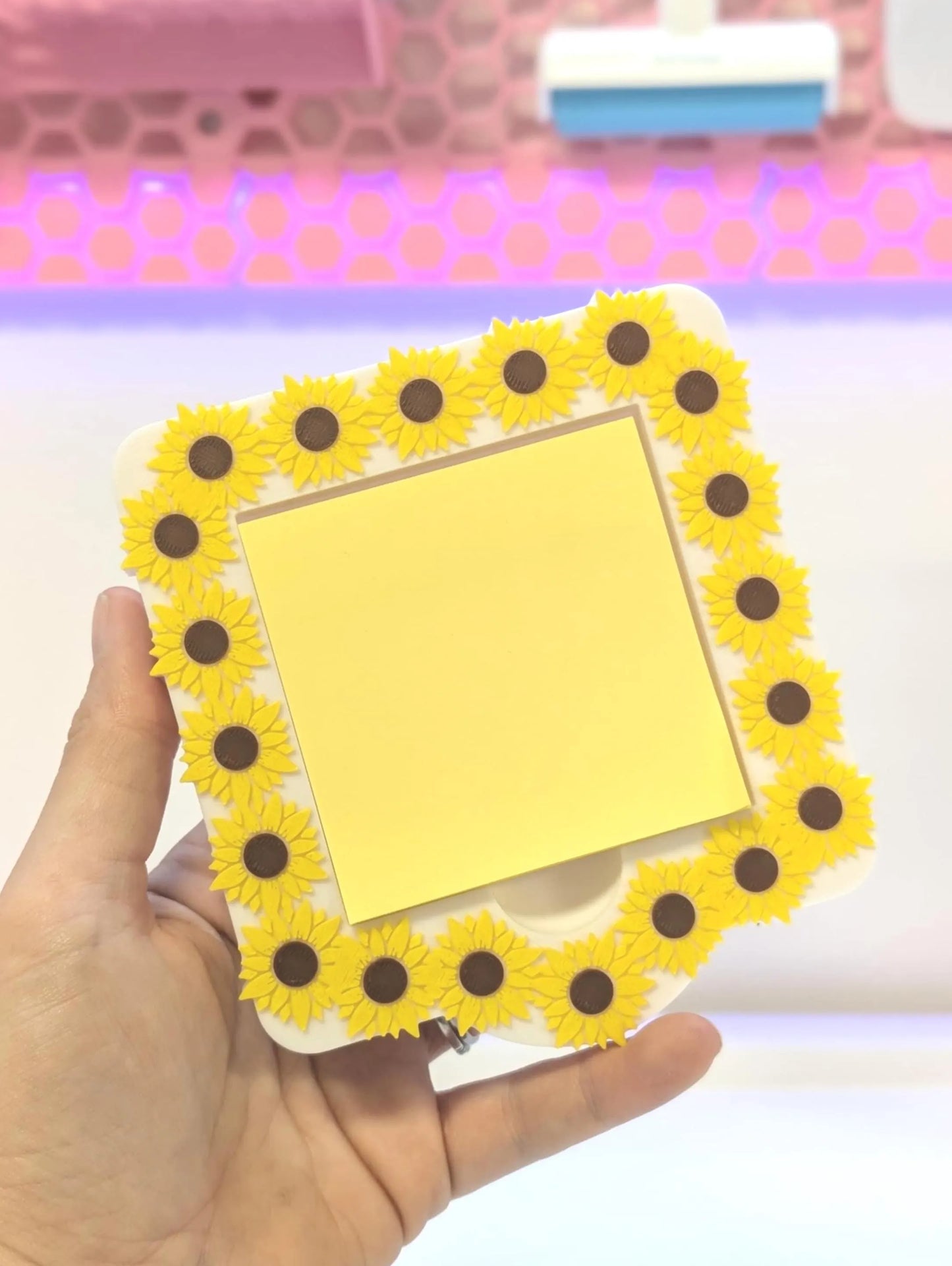 Sunflowers Sticky Note Holder - STL & 3MF - Digital Download