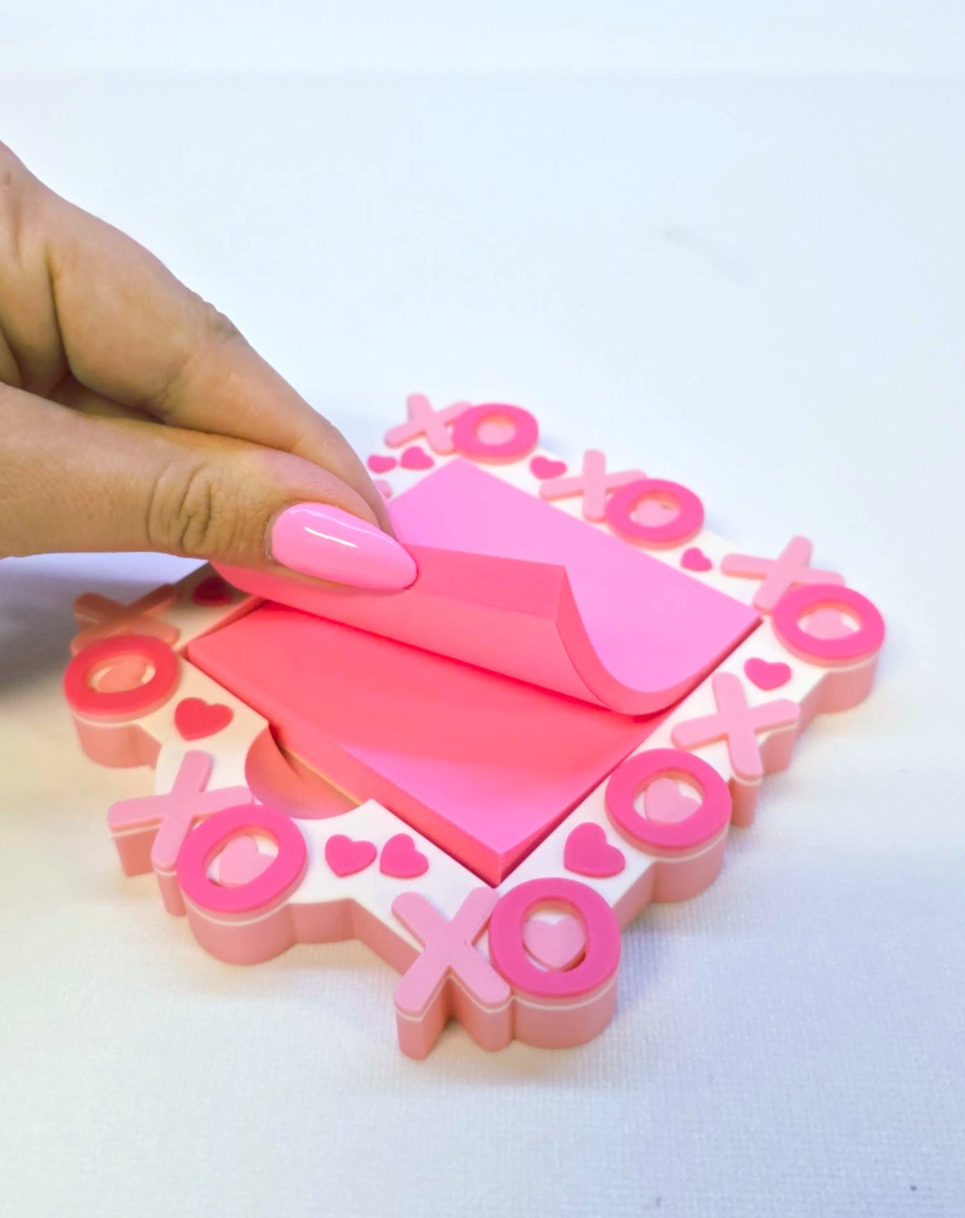 XO Hugs and Kisses Sticky Note Holder: 3D Print File (STL/3MF Digital Download)