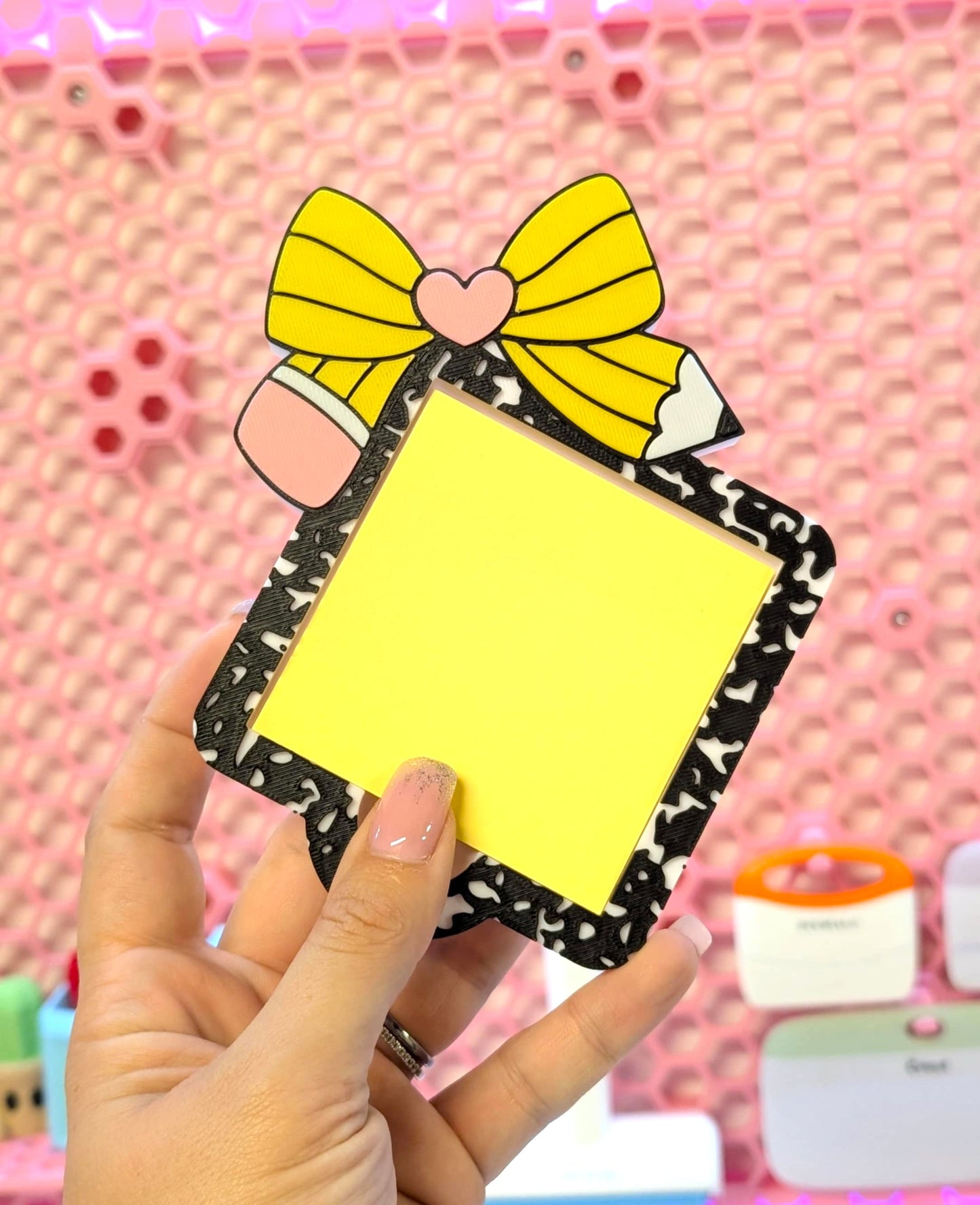 Composition Pencil Bow Sticky Note Holder - STL & 3MF - Digital Download