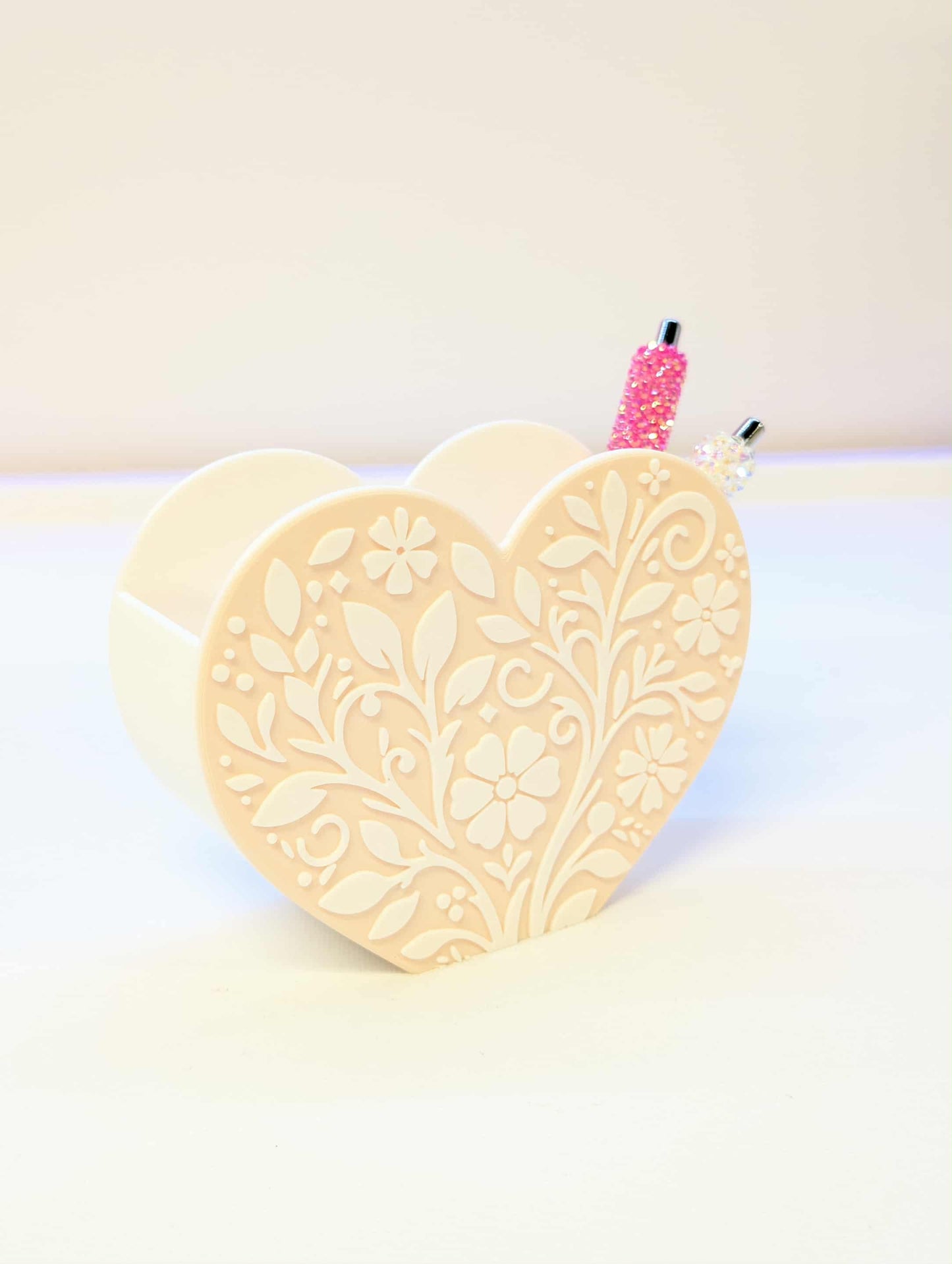 Heart Motif Pen Holder: 3D Printable STL & 3MF File (Digital Download)