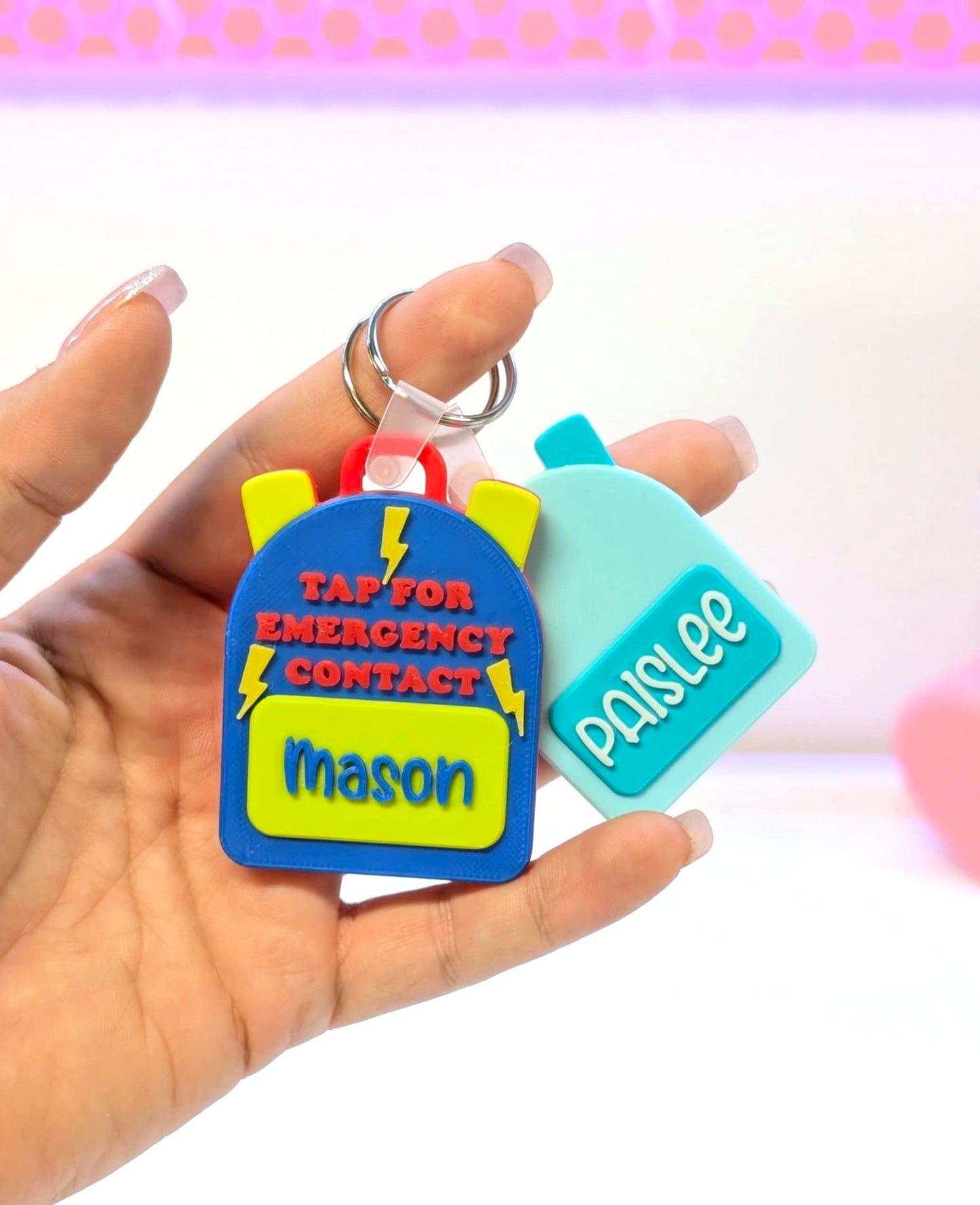 Digital Download - Lightning Backpack NFC Bag Tag - Editable Text Emergency Contact