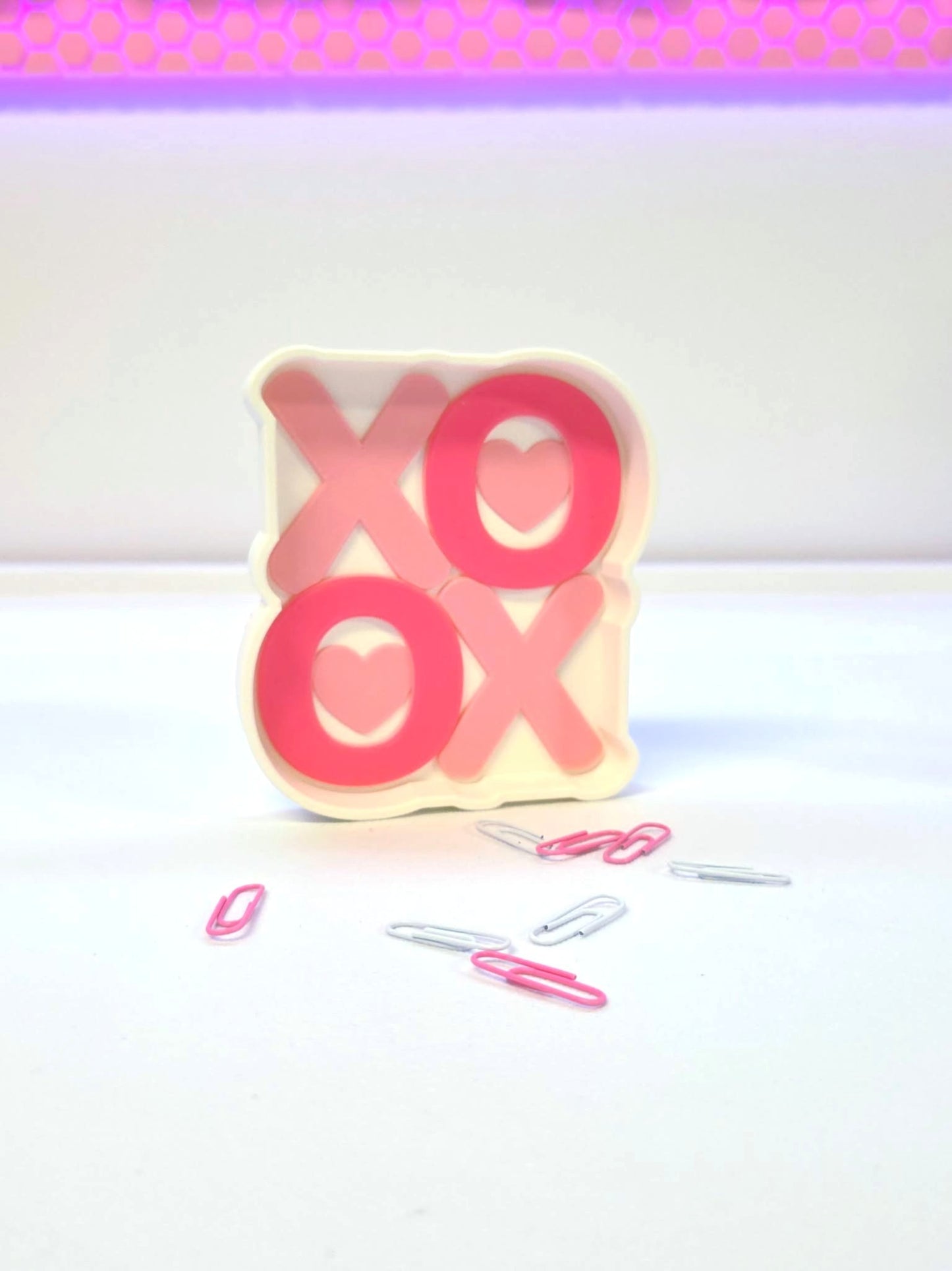 XO Hugs and Kisses Trinket Dish 3D Print File – STL 3MF (Digital Download)