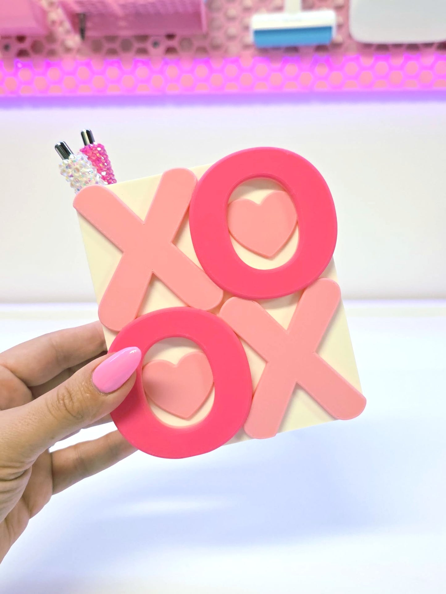 XO Hugs and Kisses Pen Holder: 3D Print STL & 3MF File (Digital Download)