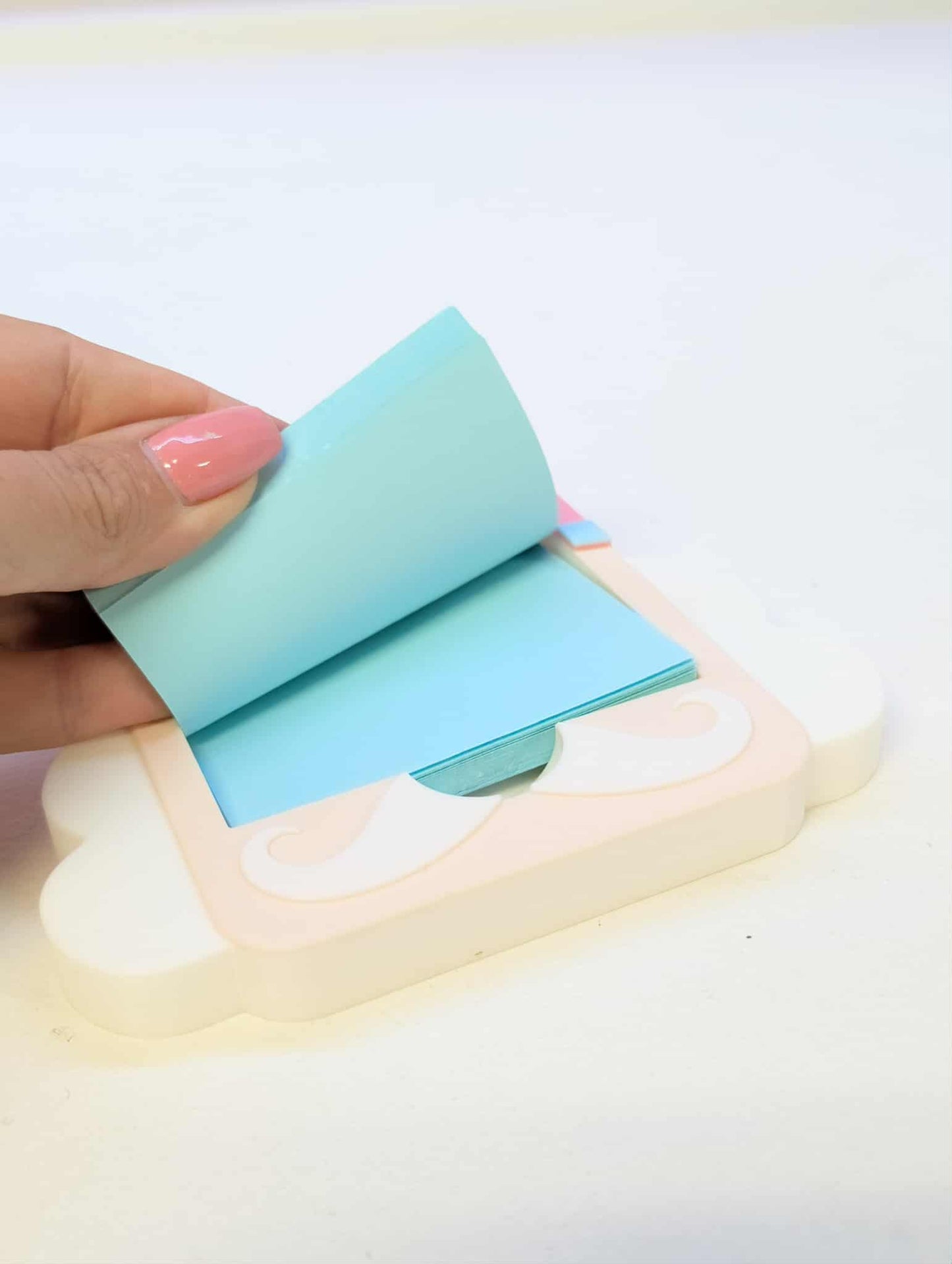 Nutcracker Sticky Note Holder: 3D Print File (STL/3MF Digital Download