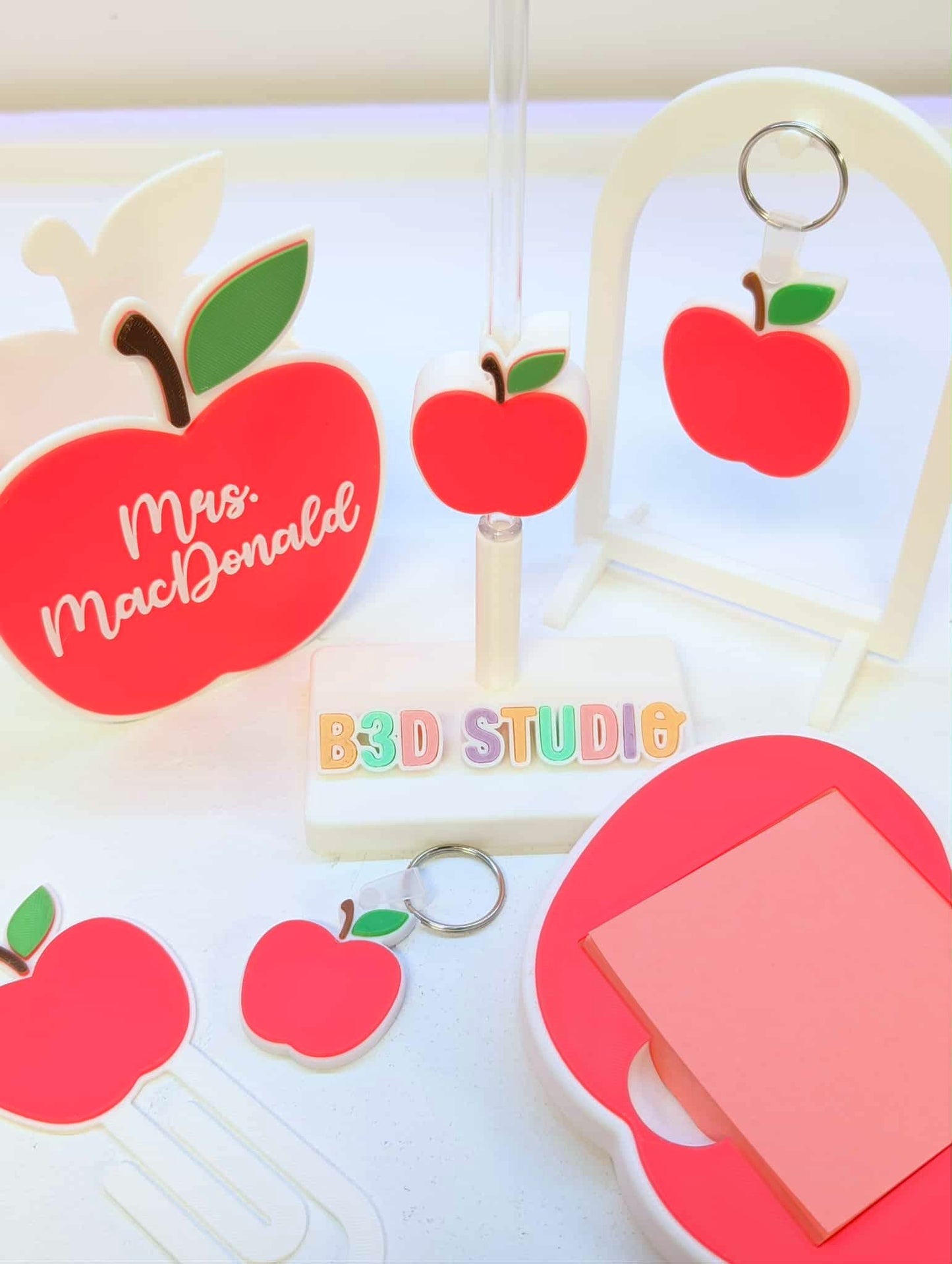 Apple 3D Print File Bundle | Pen Holder, Sticky Note Holders, Straw Toppers, Paper Clip | STL & 3MF Digital Download