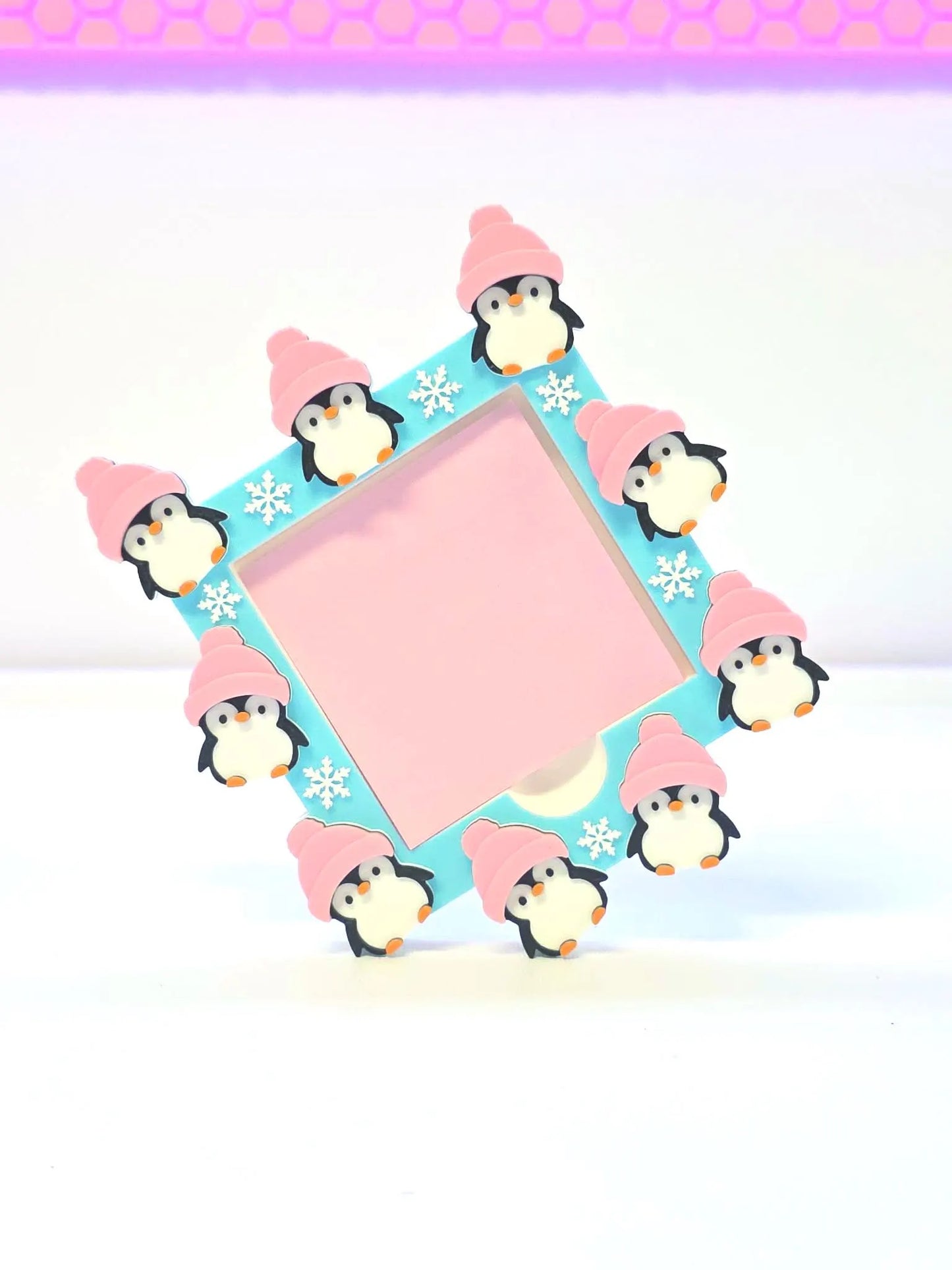 Cute Penguin Sticky Note Holder: 3D Print File (STL/3MF Digital Download)
